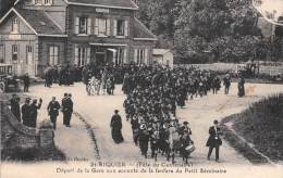 St  Riquier   80    Départ De La Gare Aux Accents De La Fanfare Du Petit Séminaire (Fête Du Centenaire) - Saint Riquier