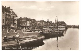 LEIDEN     ---   Haven Met Gezicht Op De Zijlpoort - Leiden