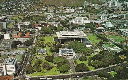 Almost In The Center Of Downtown Honolulu Is Historic Palace Square With Its Famous Building Honolulu Hawaii - Honolulu