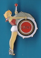 PIN'S //   ** PIN-UP * LUCKY * FANFARE ** . (Eole) - Pin-ups