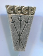 FENCING / SWORDSMANSHIP - Russian Pin Badge - Esgrima