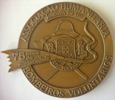 PORTUGAL - Fireman / Firemen / Pompiers - BIG MEDAL - BOMBEIROS VOLUNTÁRIOS VALENÇA - Museum / Museu 1994 - Pompieri