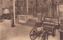 Brussel, Bruxelles Musée Royal De L´armée, Les Drapeaux Des Régiments Dissous (pk18566) - Museums