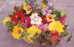 Antigua Basket Of Tropical Flowers - Antigua Und Barbuda