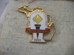 Pin's Torche Des JO. Law Enforcement Torch Run. Special Olympics 1991 - Olympic Games