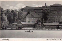 Allemagne Strausberg Blick Auf Badeanstalt Animée Barque - Strausberg