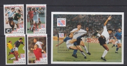 Guyana 1994 World Cup Football USA 4v + M/s ** Mnh (WC010) - 1994 – Vereinigte Staaten