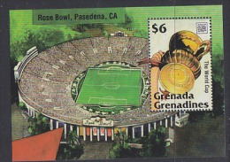 Grenada Grenadines  1994 World Cup Football USA  M/s (Rose Bowl, Passadena)  ** Mnh (WC012A) - 1994 – Estados Unidos