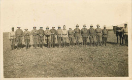 Militaria - Guerre 1914-18 - Régiments - Militaires - Carte Photo - A Identifier - Afrique ? - 2 Scans - état - Guerre 1914-18