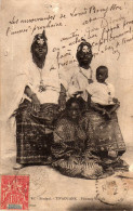 Sénégal: 1900 Carte Postale Voyagée Vers La France Y&T N°22 Tivaouane Femmes Walofs - Cartas & Documentos