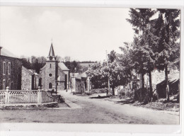 PORCHERESSE : Centre Du Village - Daverdisse