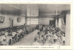 NORD PAS DE CALAIS - 59 - NORD  -SAINT POL SUR MER -Ferme Des Cheminots  -Apprentis Au Réfectoire - Saint Pol Sur Mer