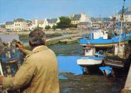 29  LESCONIL Son Port De Peche Attire De Nombreux Artistes, Peintre - Lesconil