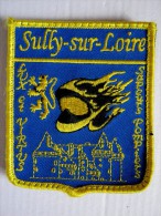 INSIGNE TISSUS PATCH DES SAPEURS POMPIERS DE SULLY SUR LOIRE 45 ETAT EXCELLENT SUR VELCRO - Firemen