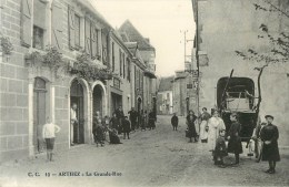 64 - Arthez - Cpa Animée - Grande Rue - Pyrénées Atlantiques - Voir 2 Scans. - Arthez De Bearn
