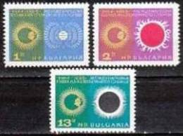 BULGARIA \ BULGARIE - 1965 - Annee Int. Du Soleil Calme - 3v** - Sterrenkunde