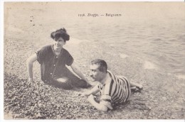 DIEPPE. - Baigneurs - Swimming