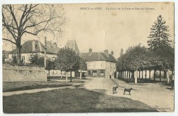 Précy-sur-Oise (60.Oise) Un Coin De La Place Et Rue Du Château. - Précy-sur-Oise