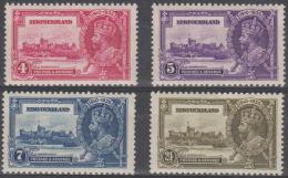 NEWFOUNDLAND  - 1935 King George V Silver Jubilee. Superb MNH ** - 1908-1947