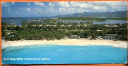 ST. MAARTEN . Netherlands Antilles - Mullet Bay , The Golf Course And The Lagoon. ST. MARTIN.- 21 Cm X 10.5cm - Sint-Marteen