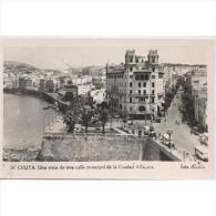 CUTTPA4728-LFTD2170.Tarjeta Postal De Ceuta.Arboles,ciudad,mar,edificios,CALLE REAL Y JARDINES DE SAN SEBASTIAN.CEUTA - Ceuta