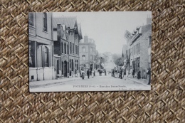 Carte Postale Ancienne Fourmies Nord Rue Des Deux-Ponts Animé - Fourmies