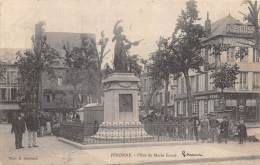 Péronne    80      Place De Marie Fouré - Peronne