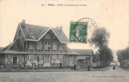 Poix     80      Hôtel Et Avenue De La Gare - Poix-de-Picardie