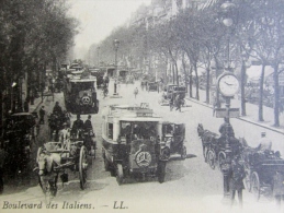 75 - Paris - Le Boulevard Des Italiens , Belle Animation Fiacres Et Taxis - Taxis & Fiacres