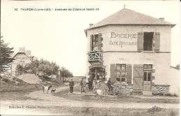 44 - THARON - T.Belle Vue Animée Avenue De Calais Et Henri III , Chèvres , Epicerie , Grand Hôtel - Tharon-Plage