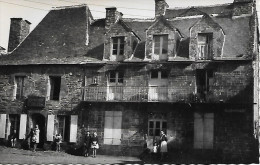 Gouarec - La Maison Du Balcon Animée - Gouarec