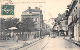 ¤¤  -  129   -  CAUDEBEC-les-ELBEUF  -  Place Et Rue De La République   -  Marché  -  ¤¤ - Caudebec-lès-Elbeuf