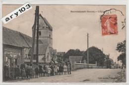 80_ Somme _Bouvincourt 103hab._ L´église (les Enfants Devat Pompe à Incendie . - Other & Unclassified