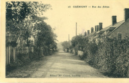 58 - Guérigny :  Rue Des Abbés - Guerigny