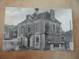 BOURGNEUF EN RETZ - L'Hôtel De Ville - CITROEN 2CV - Bourgneuf-en-Retz