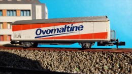 SCALA N GAUGE - CARRO FRIGO OVOMALTINE SBB ROCO - Güterwaggons