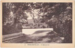 78. PORCHEVILLE. L'Abreuvoir. 5 - Porcheville