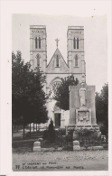 ST LAURENT DU PONT 77 CARTE PHOTO L'EGLISE ET LE MONUMENT AUX MORTS - Saint-Laurent-du-Pont