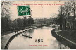 Carte Postale Ancienne De FROUARD - UNE EQUIPE DU CERCLE NAUTIQUE SUR LE CANAL DE LA MARNE AU RHIN - Frouard