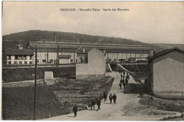 Carte Postale Ancienne De FROUARD - NOUVELLE USINE - SORTIE DES OUVRIERS - Frouard