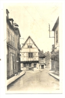 Cp, 03, St-Pourçain-sur-Sioule, Une Vieille Maison - Other & Unclassified