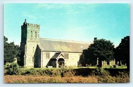 POSTCARD CHURCH IN LLANRWST WALES COLOUR CARD GRAVES AND CHURCH - Denbighshire