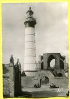 29 . Pointe De SAINT MATHIEU . Le Phare Et Ruines De L´église Abbatiale . Plougonvelin . Lighthouse - Plougonvelin