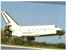 (501) Space Shuttle Discovery - Espacio