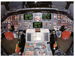 (501) Space Shuttle Flight Deck - Espacio