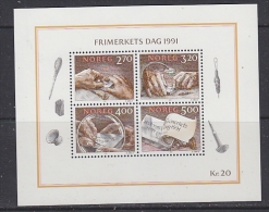 Norway 1991 Stamp Day M/s ** Mnh (22371) - Blocks & Kleinbögen