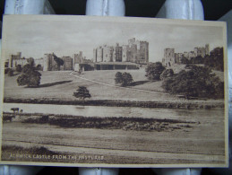 CPA. ALNWICK CASTLE FROM THE PASTURES SEPIATYPE By Valentine & Sons - Otros & Sin Clasificación