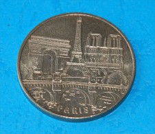 PARIS 2011 - La Tour Eiffel, Le Sacré-Coeur, L´Arc De Triomph - 2011
