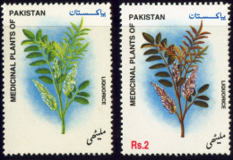 MEDICINAL PLANTS-LIQUORICE-ERROR-RED MISSING-PAKISTAN-SCARCE-MNH-A5-673 - Plantes Médicinales