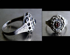 Delcampe - Bague Russe XIXème T60 - T61 / Old Russian Silver And Granate Ring - Rings